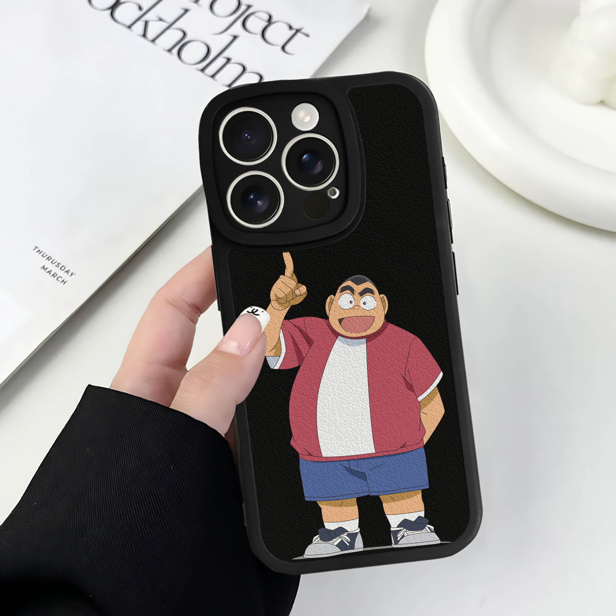 （画像用） 名探偵コナン 小嶋 元太 こじま げんた Detective Conan Kojima Genta 【iPhone 16シリーズ対応】シリコンスマホケース（レザー調） 材質：シリコン